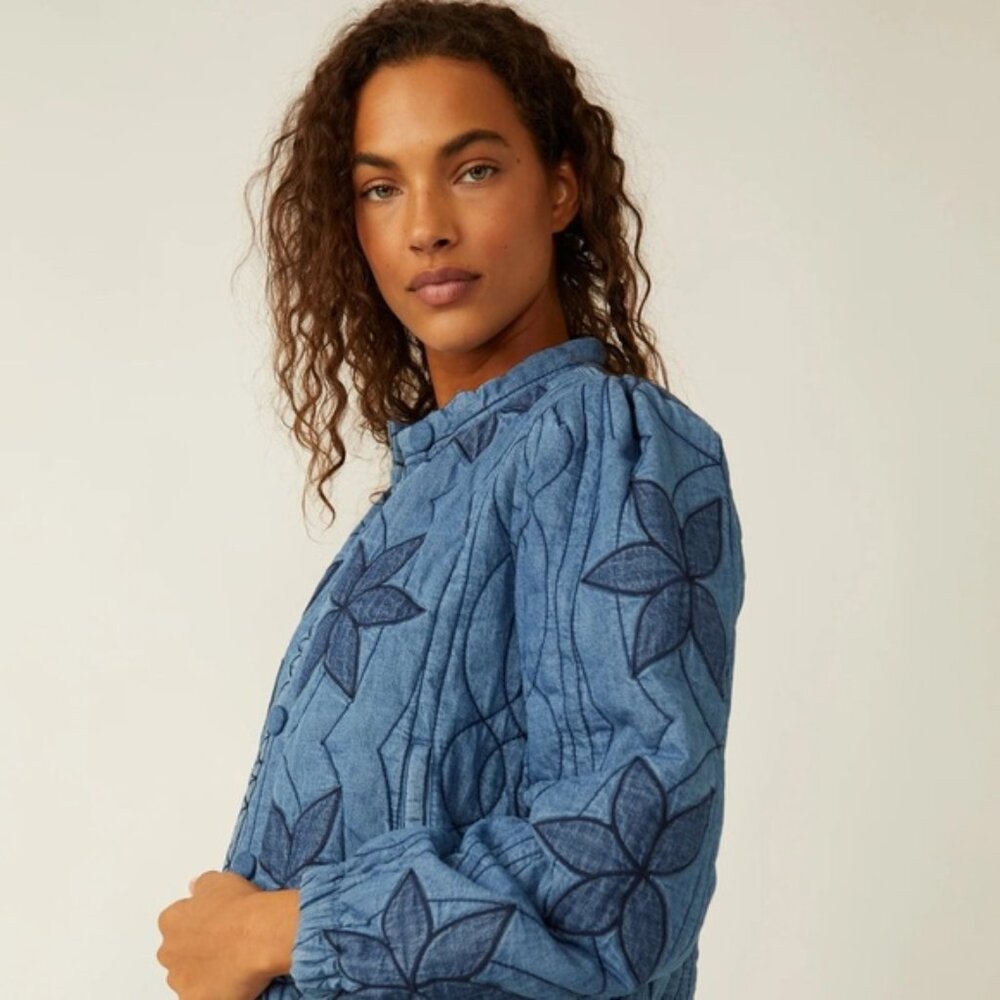 NEW FREE PEOPLE Stars Jacket Blue Quinn Boho Style Puffy Soft Quilted Jacket - Picture 6 of 11